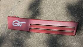E6eb-8150-b Ford Oem 1986-1989 Escort Gt Grille / Grill In Red
