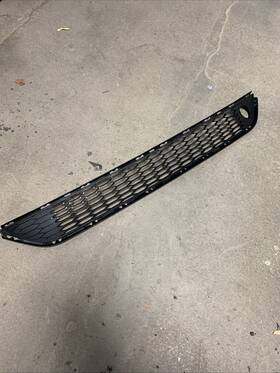 Ft4b-17k945-acw Ford Edge 2019-2024 Front Bumper Lower Grille Ft4b-17k945 With Hole Oem #0472