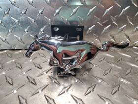 F4zz-8213-a Ford 1994-04 Mustang Grille Emblem And Bracket