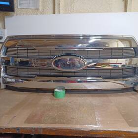 Fl348200gbsmas Ford Buyer Pays Shipping 15 16 17 F150 Lariat Main Chrome Grill Oem 3875