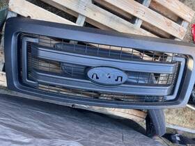 Grl-2430k Ford F-150 Xl Hood Mounted Grille Black Textured Surround Oem 2013 2014