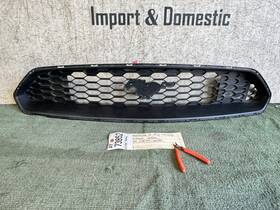 Ford Jr3b8150adw 2015 2016 2017 Mustang Front Grille Oem Ay73852 Emblem Not Included