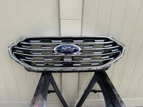 Kt4b8200aksmaza Ford 2019-2024 Edge Front Bumper Upper Grille With Emblem Oem