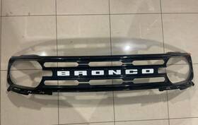 M1pb-8200-cgw Ford Grille Grill Black And White 2021 2022 21 22 Bronco Oem