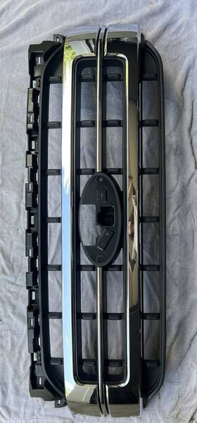 Ml3z-8200-ea Ford 2022-2023 F150 Grill