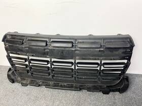 Ford Nz6b-8150-caw 22-23 Maverick Front Bumper Center Upper Grille Cover Trim Panel Oem