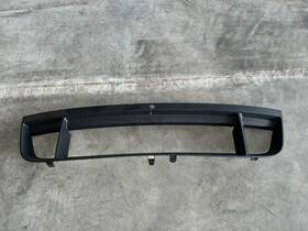 Dr3z-17k945-aa Ford Oem Black Plastic Lower Bumper Mounted Center Grille For Shelby Gt500 New