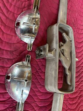 Orn-5 Ford Oem 1964 - 1965 Mustang Grille Horse And Corral Pony Gt Fog Light Bars