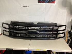 Pc3b-8200-efw Ford 2023 2024 F-250 F-350 F-450 Super Dutyblack Grille Oem Used