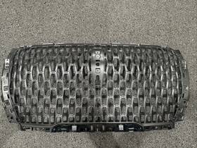 Pj7z-8200-ab Ford Used 2023 Lincoln Corsair Grille Oem