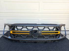 Rl34-8200-mc Ford F-150 Tremor Grille 2024 2025