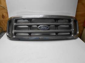 Smitley-265-11-020 Ford 1999-2004 F250 F350 Front Grille Chrome With Bolts