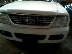 104-01754r Ford Truck Passenger Grille Limited Chrome Insert Lower Outer Fits 02-05 Explorer 657755