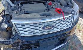 104-02746c Ford Truck Grille Upper Platinum Fits 16-17 Explorer 727616