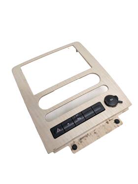 Vp5f9h-18d422-dg Ford 05-07 Freestyle Mercury Montego Radio Climate Control Dash Bezel Trim Oem