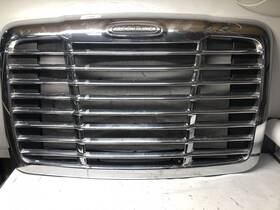 17-16025-002 Freightliner 2008-2019 Cascadia Grille - Used P/n 1716025002