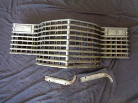 104.gm6u41 General Motor Corporation 1941 Cadillac Radiator Grill Screen Panel Vertical Bars Side Trim Parking Lights