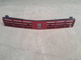 10106202 General Motors 1990-1991 Oldsmobile Cutlass Supreme 4-dr Painted Red Grille Assembly #