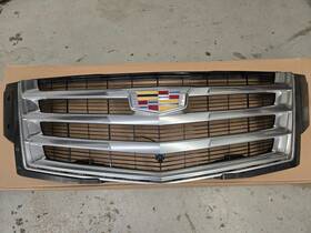 23405570 General Motors Cadillac Escalade 15-20 Radiator Grille Assembly Oem
