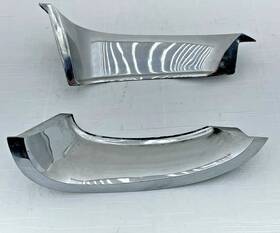 3740209 General Motors 1958-1962 Corvette Eyebrow Moldings Chrome Chevrolet Grill Shell Surround Pair