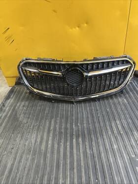42582101 General Motors Oem 2017 2018 2019 2020 Buick Encore Front Upper Radiator Grille Gm