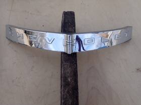 5567 General Motors 41 1941 Chevy Upper Grille Script Molding Original Gm Special Master Deluxe Top