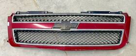 7701160 General Motors Oe Factory Grille For 2007-2014 Tahoe Suburban As Shown All Clips Intact