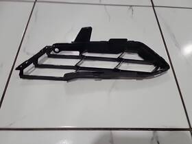 84955039 General Motors Oem 2020-2023 C8 Used Chevy Corvette Front Inner Grille Right Passenger Side
