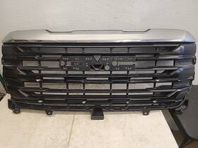 General Motors 86274803 Oem 2022 - 2026 Gmc Sierra 1500 Pro Front Upper Grille Assembly Chrome