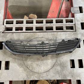 Dp53-17b968-abw Genuine Ford 2013-2016 Lincoln Mkz Front Lower Bumper Grille Insert Oem