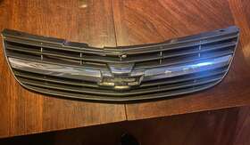 10289769 Gm 2000-2005 Chevrolet Impala Grille Oem 10289769. 00 01 02 03 04 05 Decent Shape
