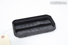 13588034 Gm 2016-19 Chevrolet Cruze Lt Rear Right Side Quarter Air Vent Pressure Grille Oem
