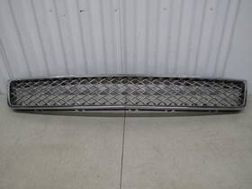 15944326 Gm 2007-2014 Chevrolet Avalanche Suburban Tahoe Front Lower Grille Oem