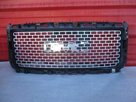 23155060 Gm 2014 2015 Gmc Sierra Denali 1500 Grill Used Oem Grille