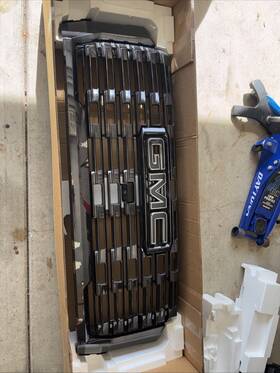 85064646 Gm Genuine Gmc Sierra 2500/3500 Hd 2020-2025 Grille