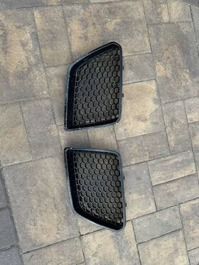 92201780 Gm 2008 2009 Pontiac G8 Gt Gxp Upper Kidney Grille Pair Lh / Rh Oem