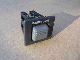 15687025 Gm Gmc Chevy 95 99 Cargo Lamp Lighted Switch For Suburban Tahoe Or Yukon P/n