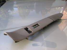 15961686 Gm Gmc Chevy 95-99 Tahoe Suburban Yukon Right Rh Switch Bezel Trim Door Tan Passenger