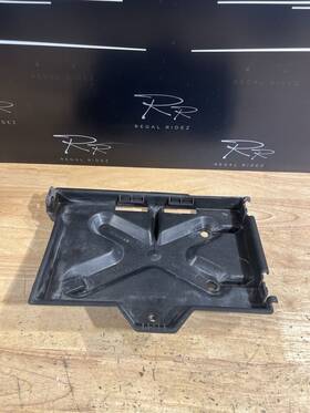 15977664 Gm Gmc Chevy 95-99 Truck C/k 1500 Tahoe Yukon Suburban Reserve Battery Tray
