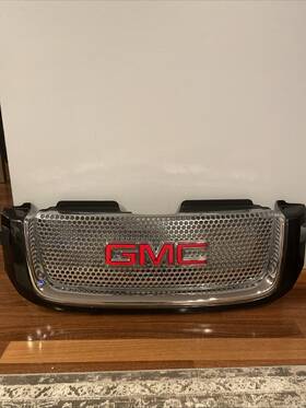 10358130 Gmc 02-09 Envoy Denali Oem Black Chrome Front Upper Grill Grille Emblem