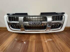 S13993 Gmc 11703 03 04 05 06 07 08 Isuzu Ascender Front White Grill Grille With Trim