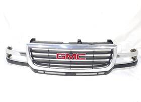 19130795 Gmc Used Front Grille Fits 2003 Sierra 2500 Pickup Chrome Grade C