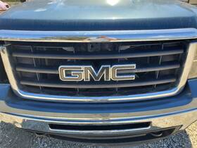 22761791 Gmc Used Front Grille Fits 2009 Sierra 1500 Pickup Chrome Grade A