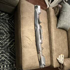 84179341 Gmc 2025 3500hd Denali Front Grill Molding Gm Part Number