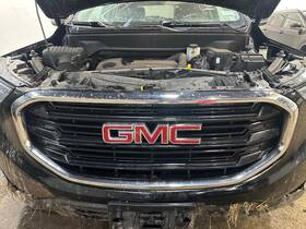 84236083 Gmc Used Upper Grille Fits 2018 Terrain Sl Grade A
