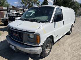 104-01546 Gmc Truck Grille Sealed Beam Headlamps Fits 96-02 Savana 1500 Van 1359947