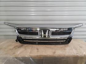 104-11064b Honda Grille Upper With Park Assist Chrome Bars Fits 19-22 Pilot 2255325