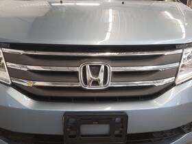 104-51191 Honda Oem Grille For Odyssey Assy Chrm Blk-text W-emblem Pitted
