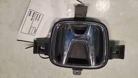 104.ho1d18 Honda Civic 2018 Grille Bumper Grill Emblem Only Oem