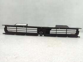 2671618 Honda 1989 Accord Front Grille Bumper Not Included Dpelt
